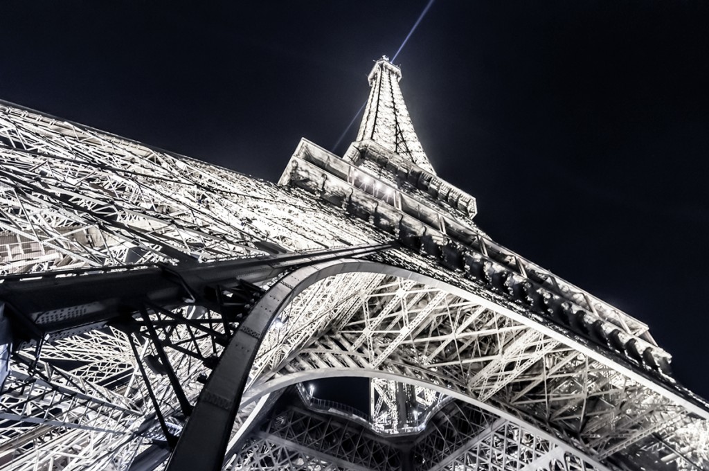 Collecting moments of Paris | Fine Art Photography by Zsolt Hlinka